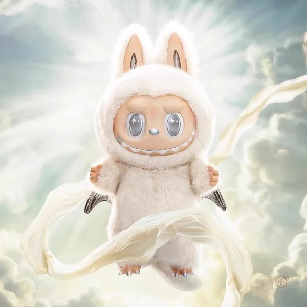 Peluche Labubu blanche, un compagnon câlin unique