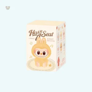 Peluche Labubu assise en boîte mystère