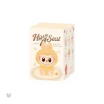 Peluche Labubu assise en boîte mystère - vue 4