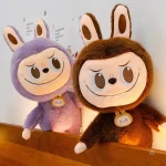 Labubu géante, un compagnon moelleux pour enfants