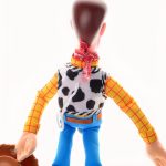 Peluche Woody, compagnon de jeu et de câlins